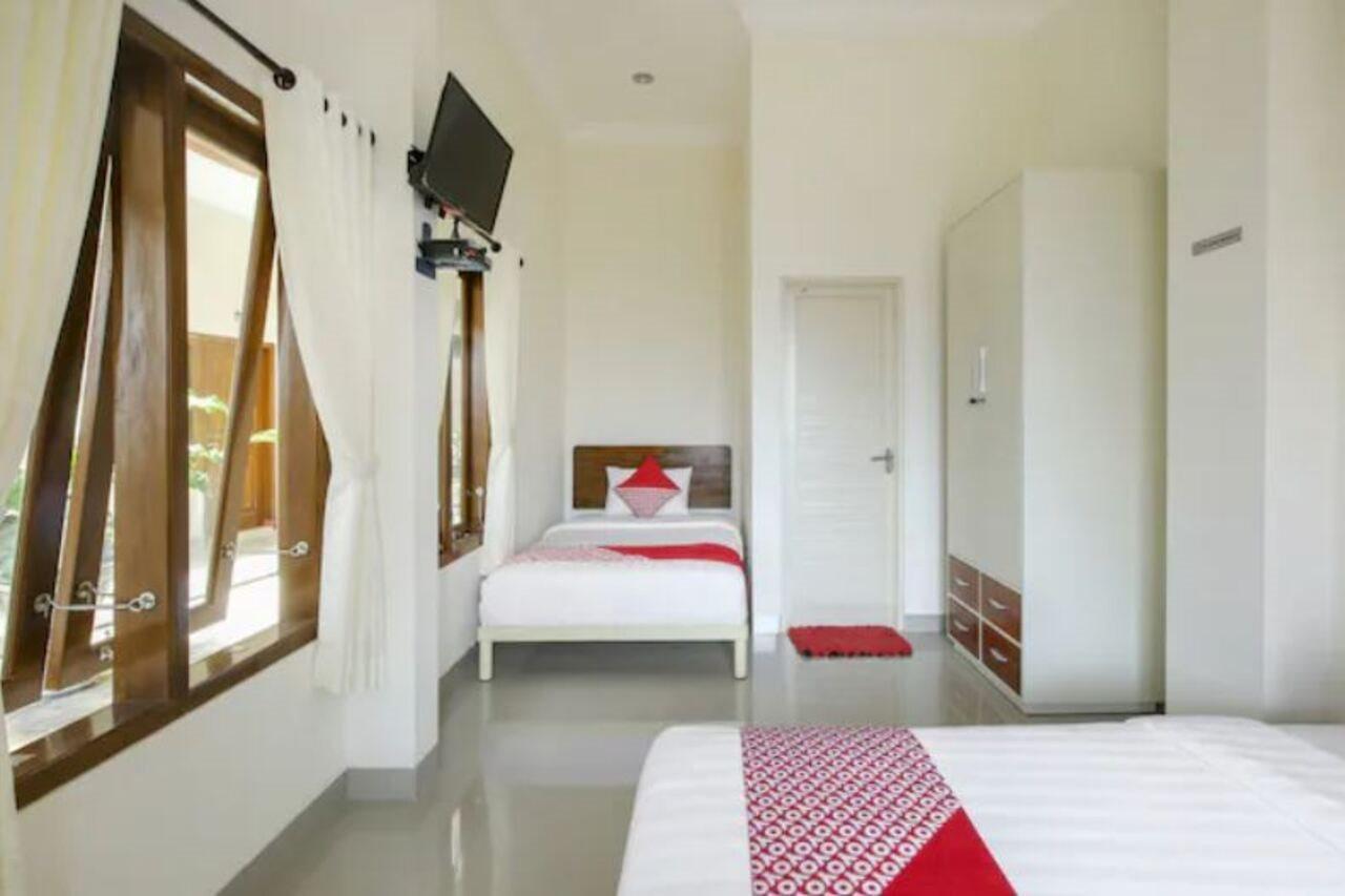Hotel Reddoorz At Syariah House Purwokerto Esterno foto