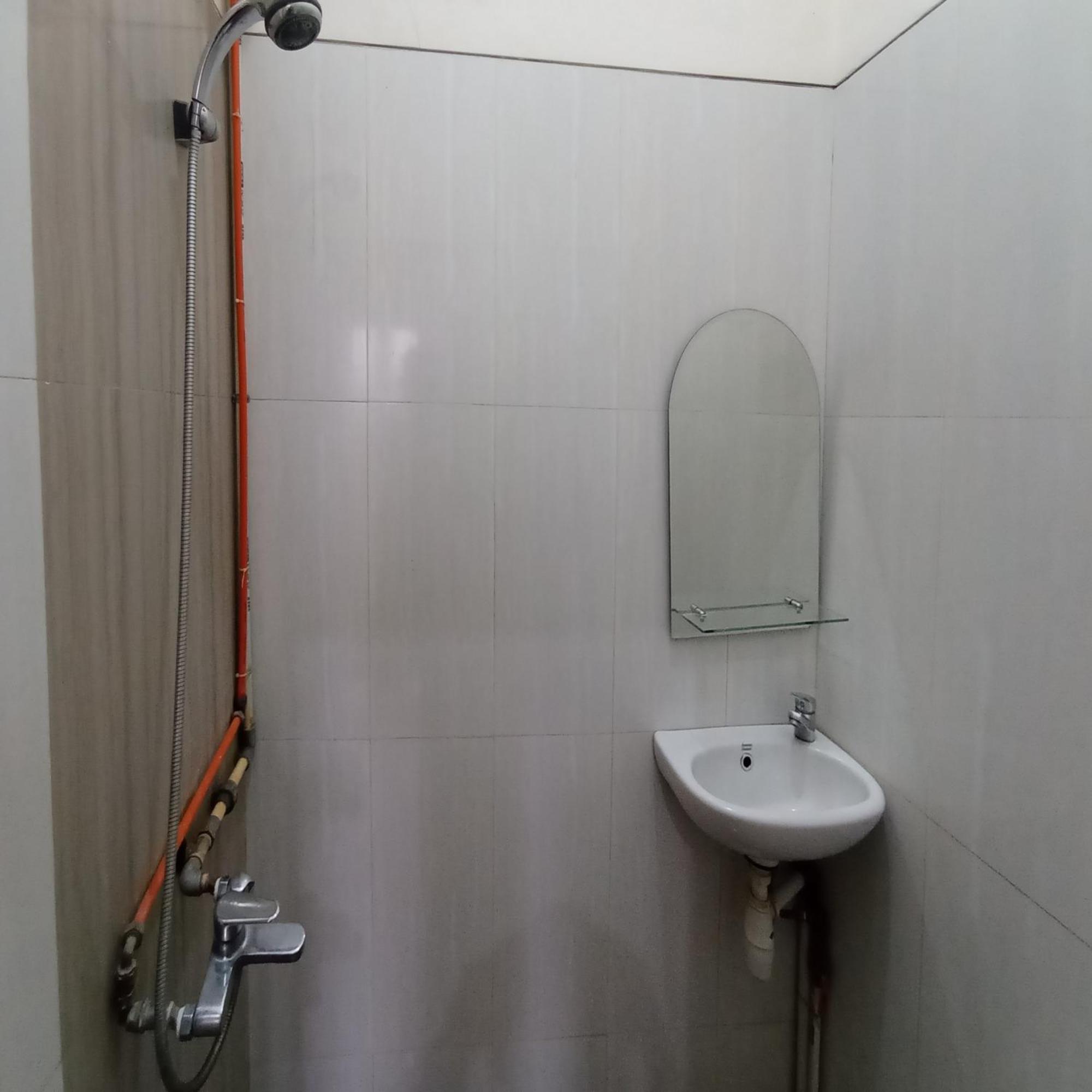 Hotel Reddoorz At Syariah House Purwokerto Esterno foto