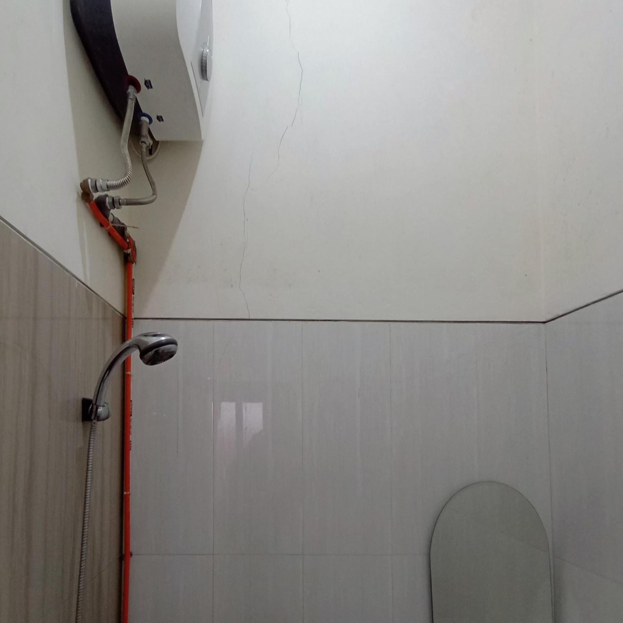 Hotel Reddoorz At Syariah House Purwokerto Esterno foto