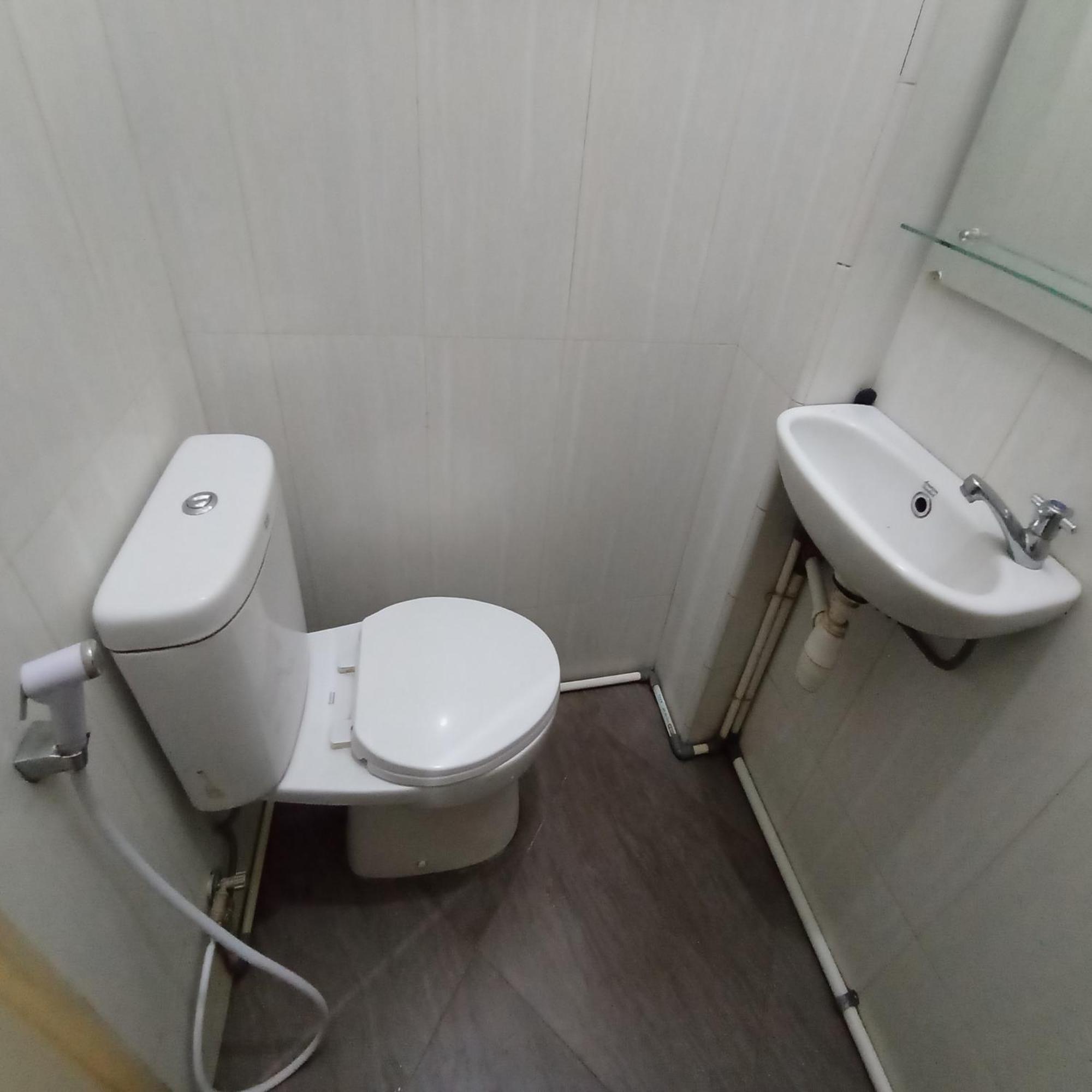 Hotel Reddoorz At Syariah House Purwokerto Esterno foto